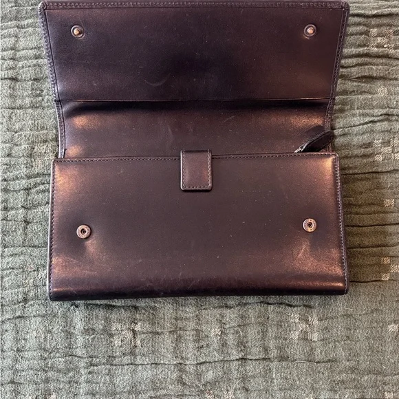 Coach Classic Black Tri-Fold Leather Wallet - Picture 3 of 16